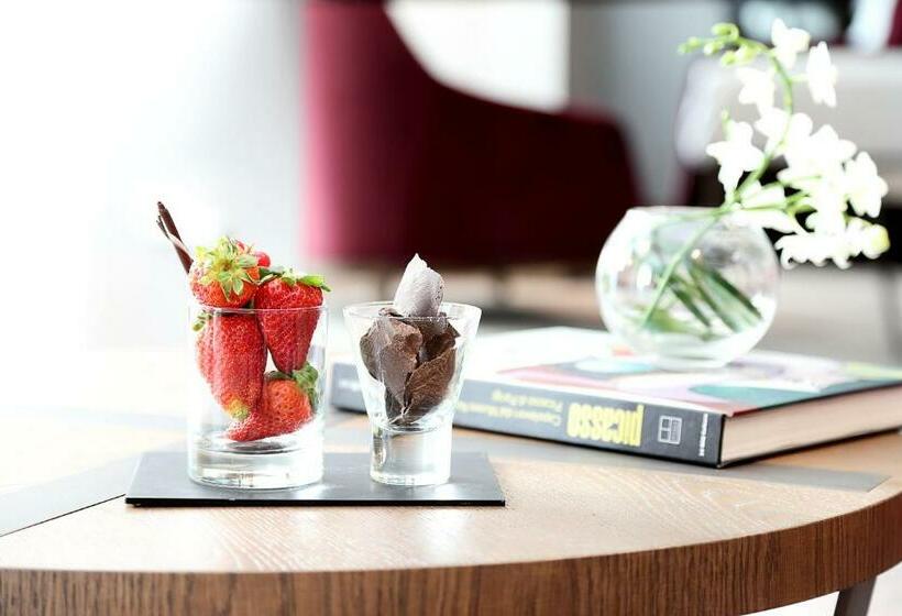 غرفة ديلوكس, Grand Hotel Campione