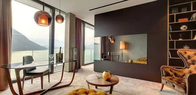 スイート, Grand Hotel Campione