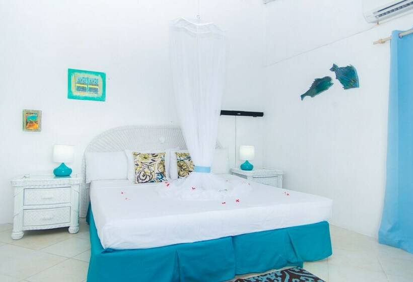 خانه 1 خوابه, Anchorage Yacht Club