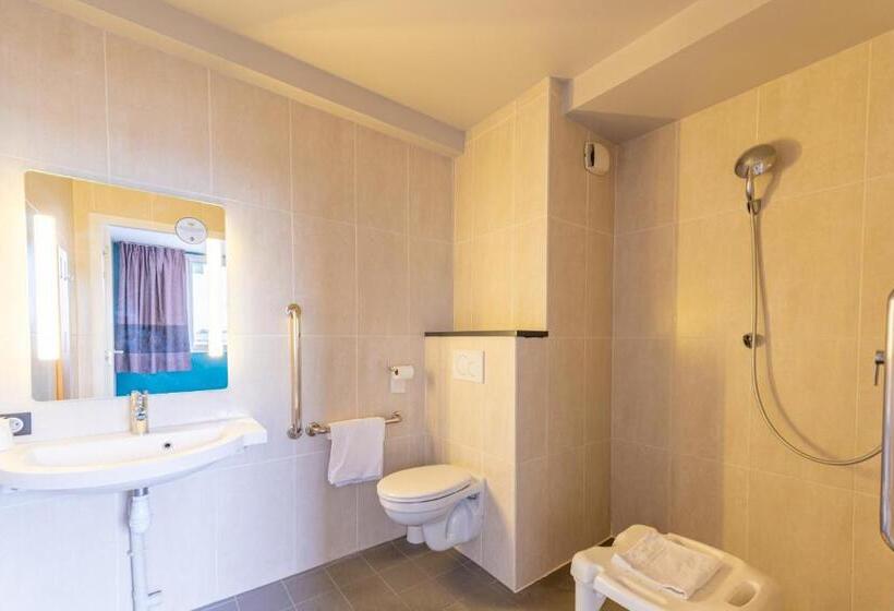 Номер Стандарт Адаптированный для Инвалидов, B&b Hotel Lieusaint Carré Sénart