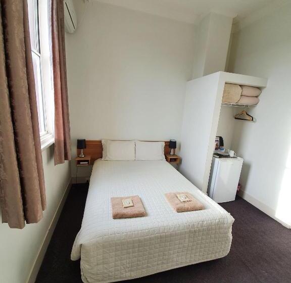 Номер Стандарт, Empire Hotel Goulburn