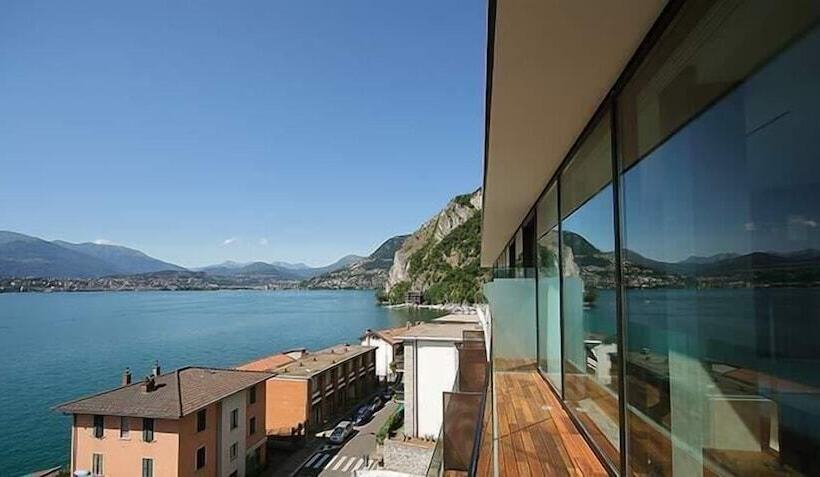 جناح, Grand Hotel Campione