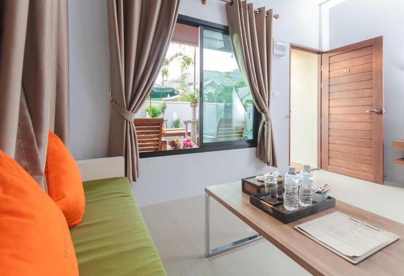 جناح مطلّ علي حمام السباحة, Happy Eight Resort Sha