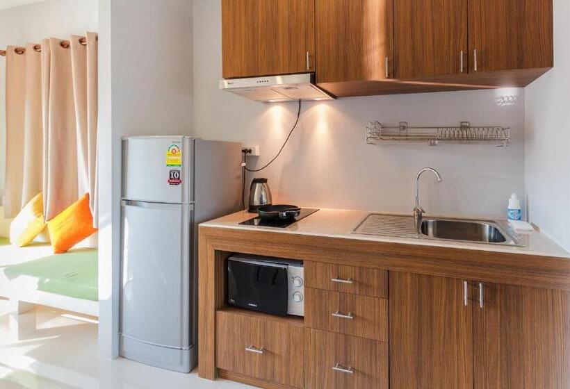 جناح مطلّ علي الجبل, Happy Eight Resort Sha