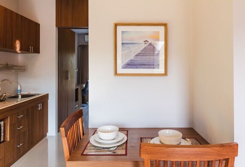 جناح مطلّ علي حمام السباحة, Happy Eight Resort Sha