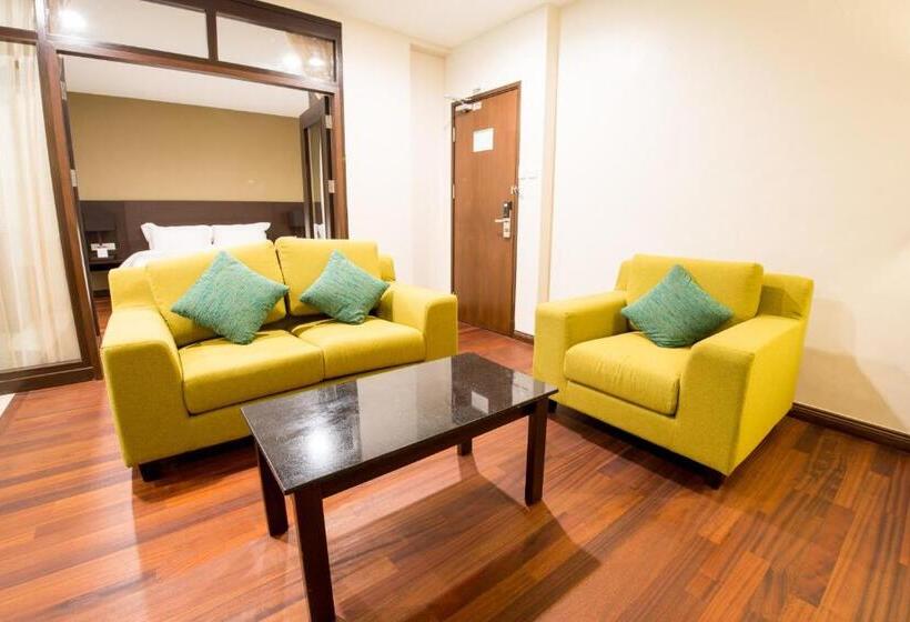 جناح إدارى, Lazenda