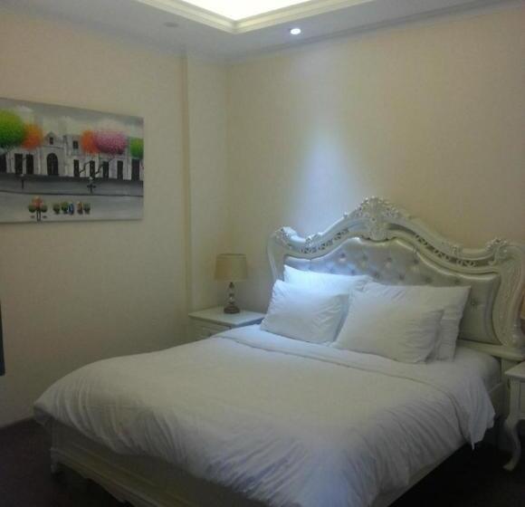 اتاق لوکس, Milton Boutique