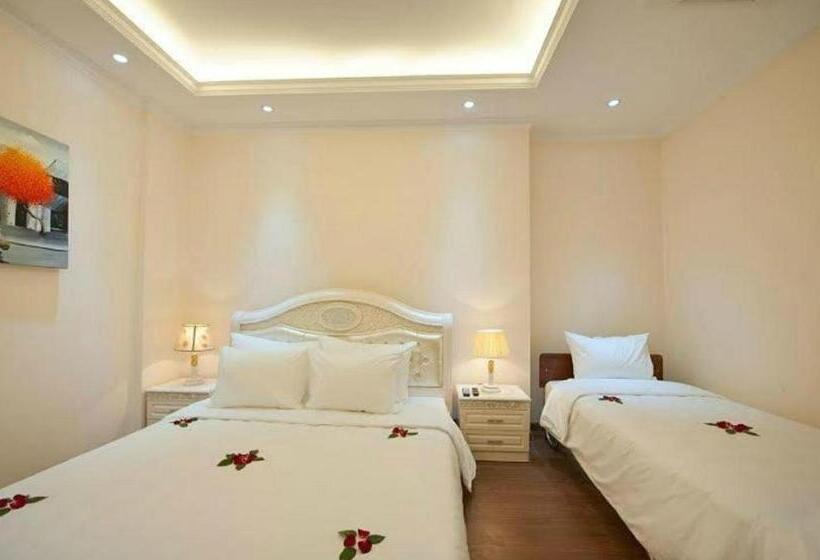 اتاق لوکس خانوادگی, Milton Boutique