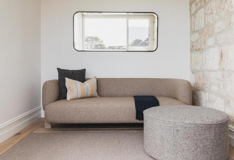 キングサイズベッドのスタンダードルーム, Sorrento