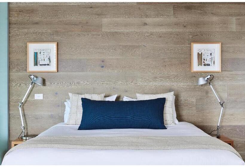 デラックススタジオ, Sorrento