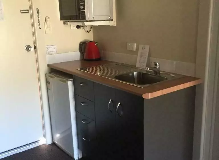 キングサイズベッドのデラックススイート, Alexander Cameron Suites