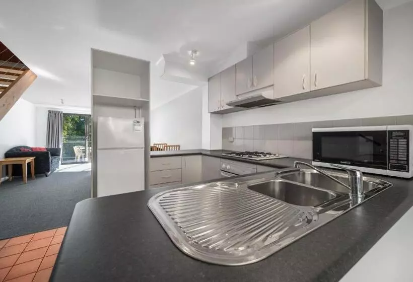 バルコニー付2ベッドルームアパートメント, Avoca Beach