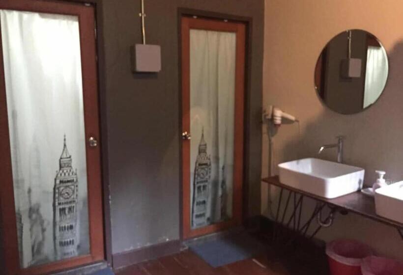 Номер Стандарт Совместная Ванная, Chiang Mai D Hostel