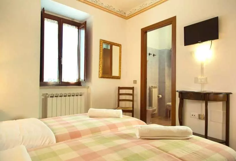 Sviitti 2 Makuuhuonetta, Albergo Rocca Ranne