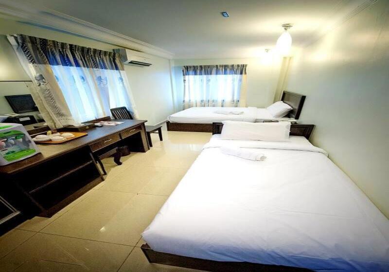 غرفة قياسية ثلاثية, Bintang Indah