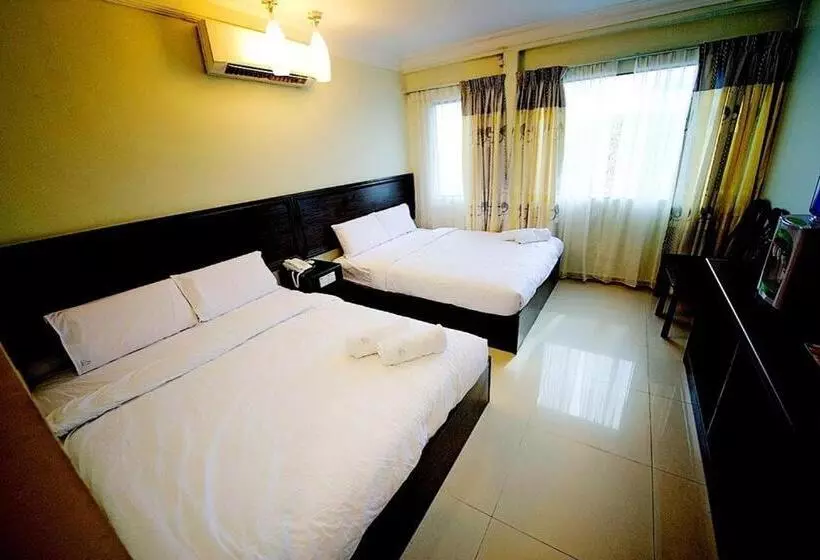 デラックスの４人部屋, Bintang Indah