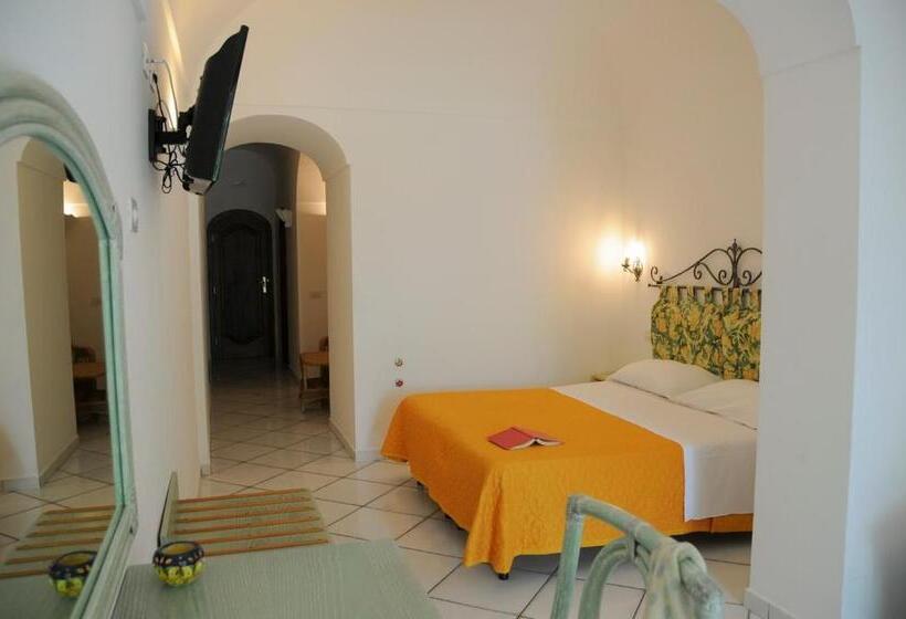 이코노미 룸, Dimora Fornillo