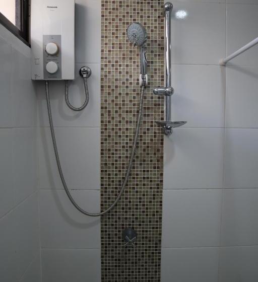 سوییت جونیور, Domicilio Lorenzo