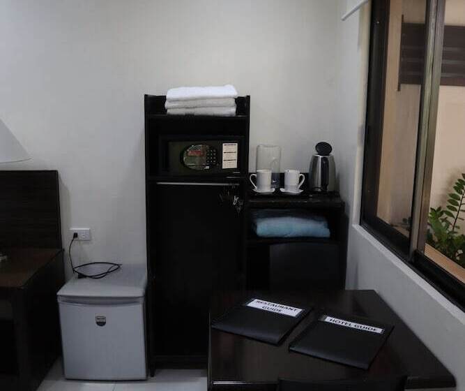 ガーデンビュースーペリアールーム, Domicilio Lorenzo