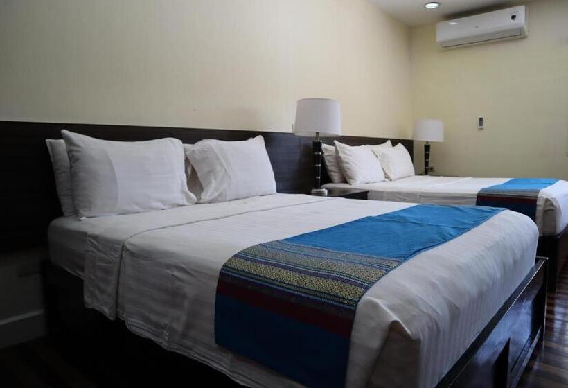 سوییت جونیور, Domicilio Lorenzo