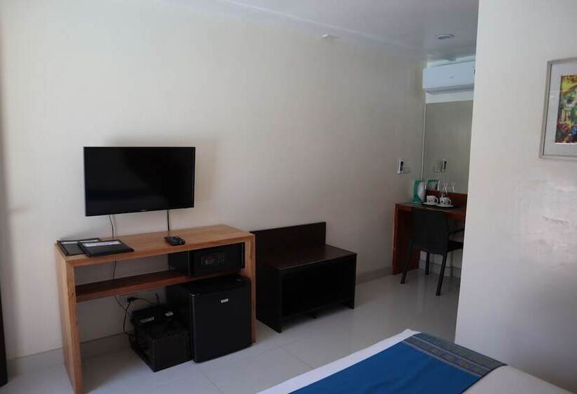 デラックスルーム, Domicilio Lorenzo