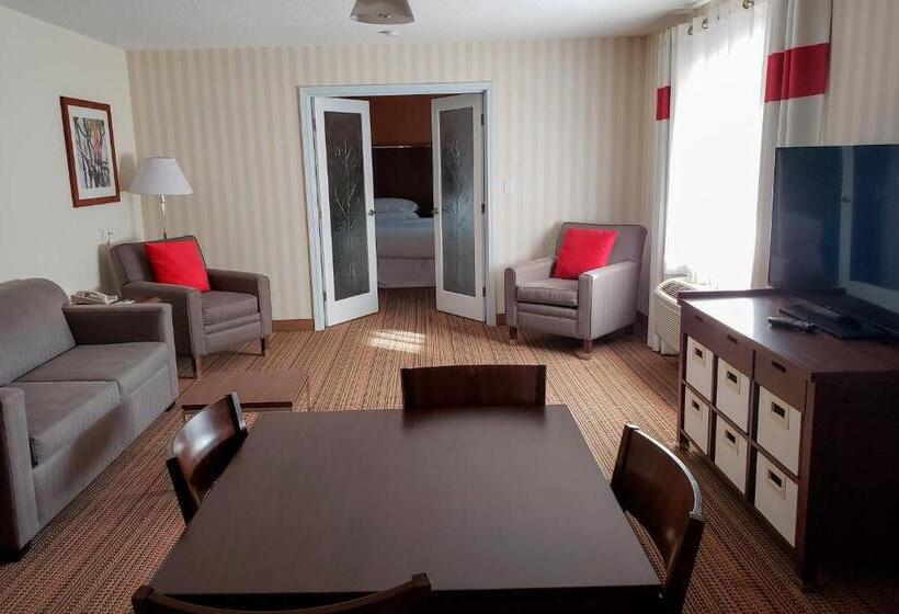 سوئیت اجرایی با تخت کینگ, Prestige Prince George Lodge