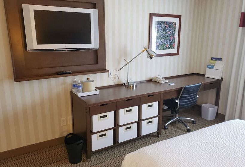 سوئیت 2 خوابه, Prestige Prince George Lodge