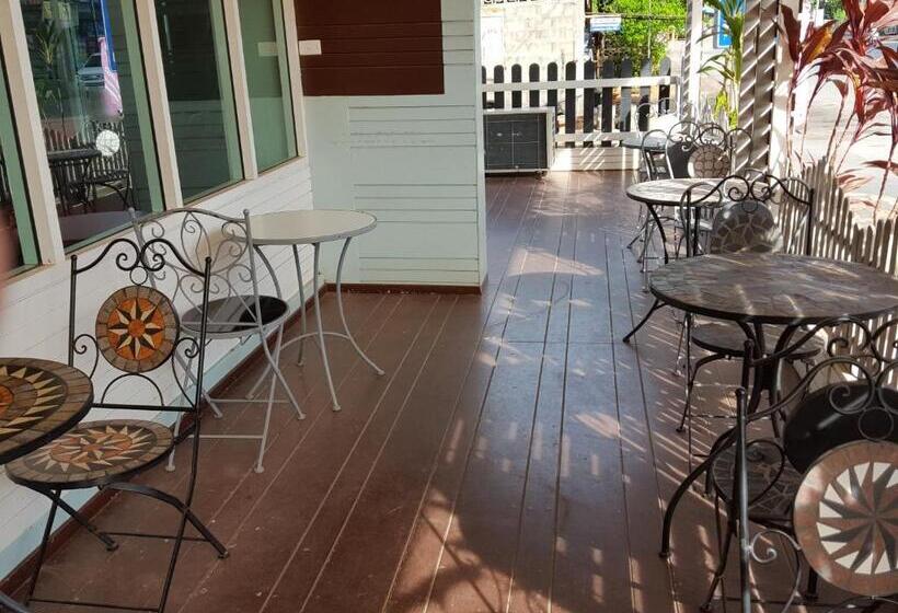 Номер Стандарт, Like Residence