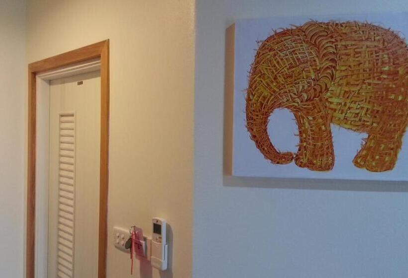 Номер Стандарт, Like Residence