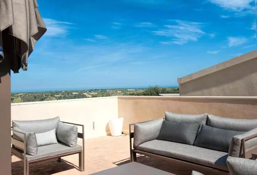 3 Bedroom Suite, Masseria Della Volpe