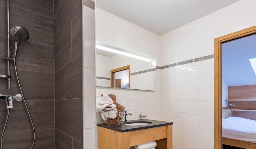 3 Bedroom Duplex Apartment, Résidence Santa Terra