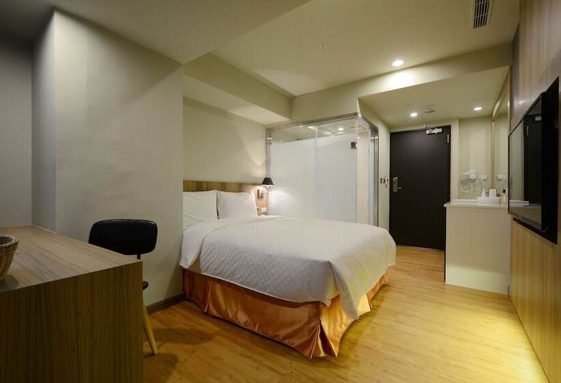 اتاق لوکس, Smile Inn Taipei Main Station