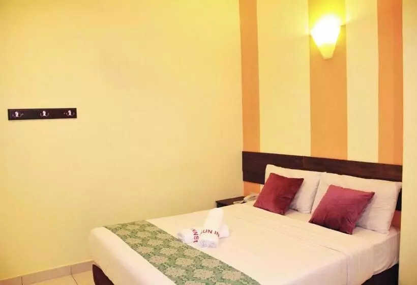 اتاق لوکس, Sun Inns Rest House Kuantan
