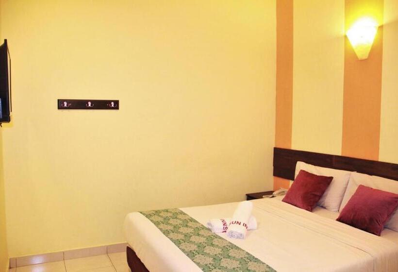 חדר דלוקס, Sun Inns Rest House Kuantan
