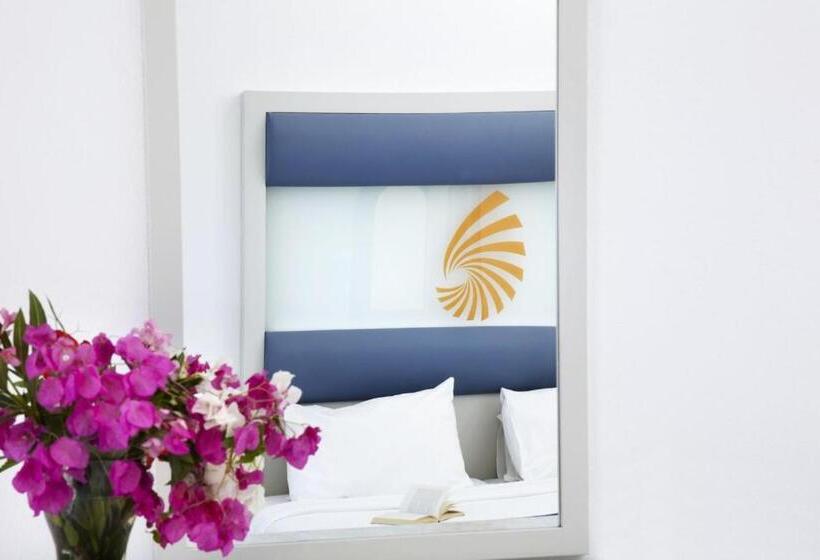 Quarto Estandar Vista Montanha, Mare Blue