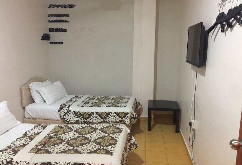 Quarto Standard Casa de Banho Partilhada, Zamburger Heritage Melaka