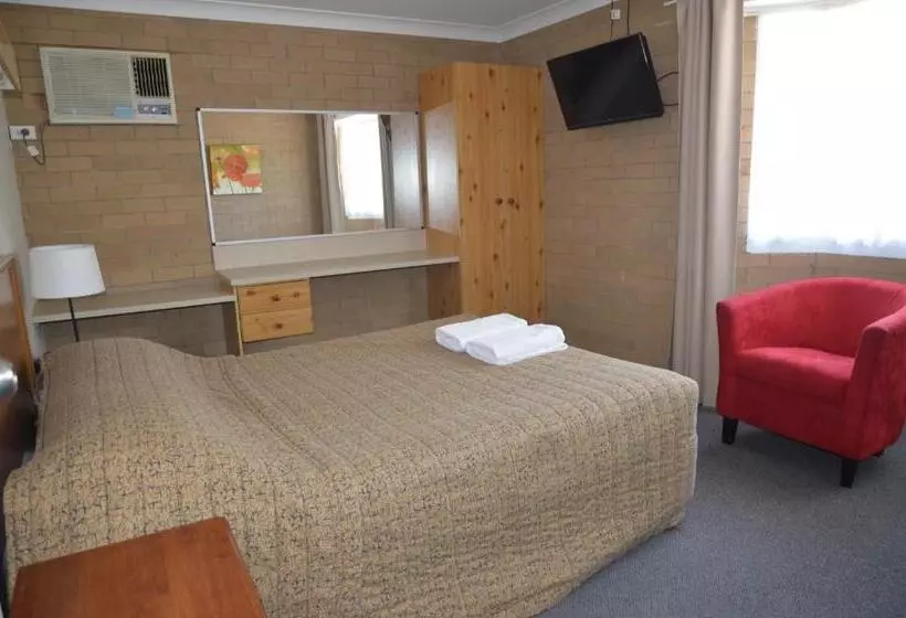 Perhehuoneisto, Alexander Motor Inn