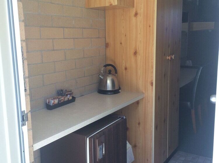 חדר סטנדרט יחיד, Alexander Motor Inn