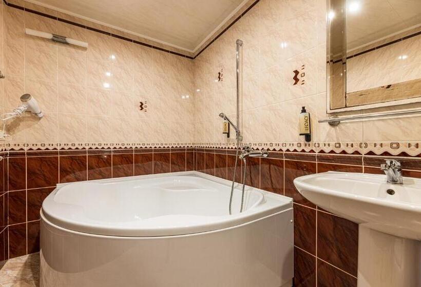 اتاق خانوادگی, Palanga Park