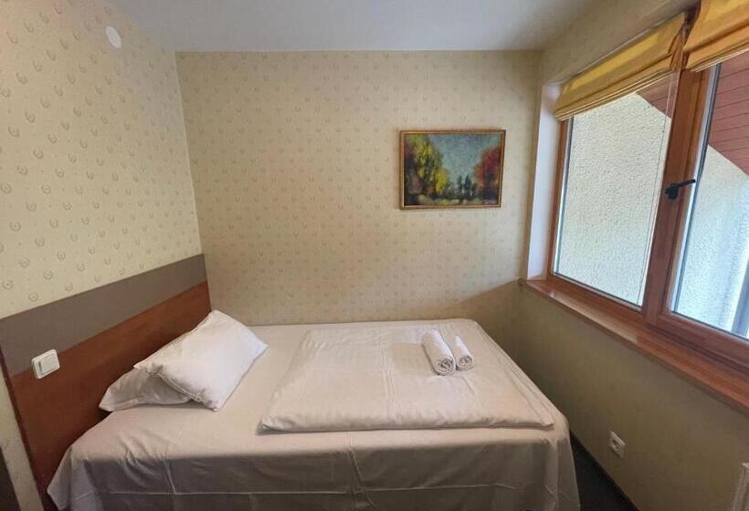 اتاق استاندارد یک نفره, Palanga Park