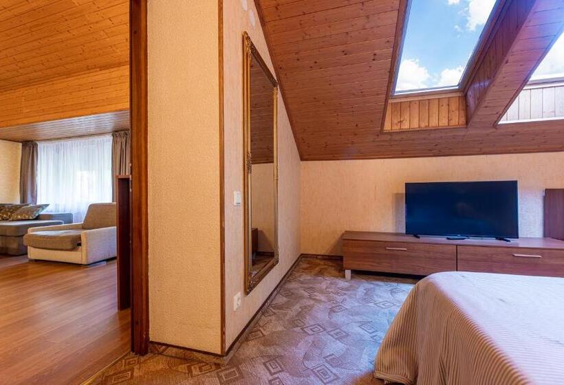 اتاق خانوادگی, Palanga Park