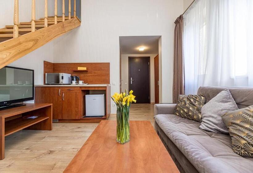 آپارتمان 3 خوابه, Palanga Park