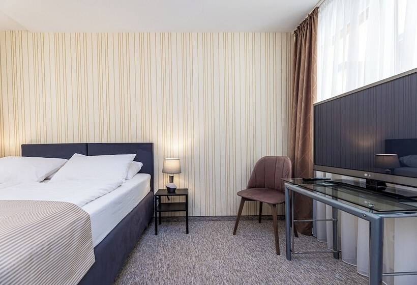 اتاق استاندارد, Palanga Park