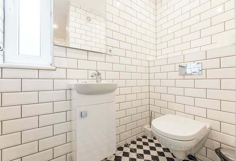 اتاق خانوادگی, Palanga Park