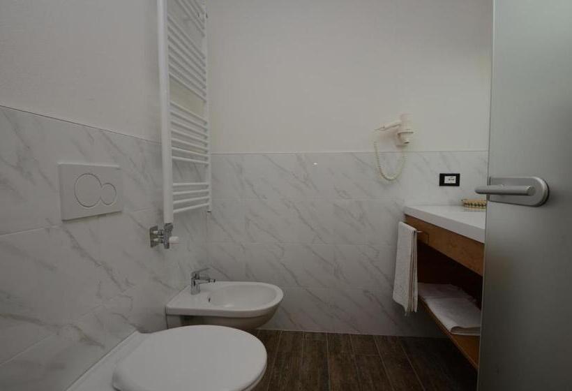 غرفة قياسية, Park Hotel Avisio