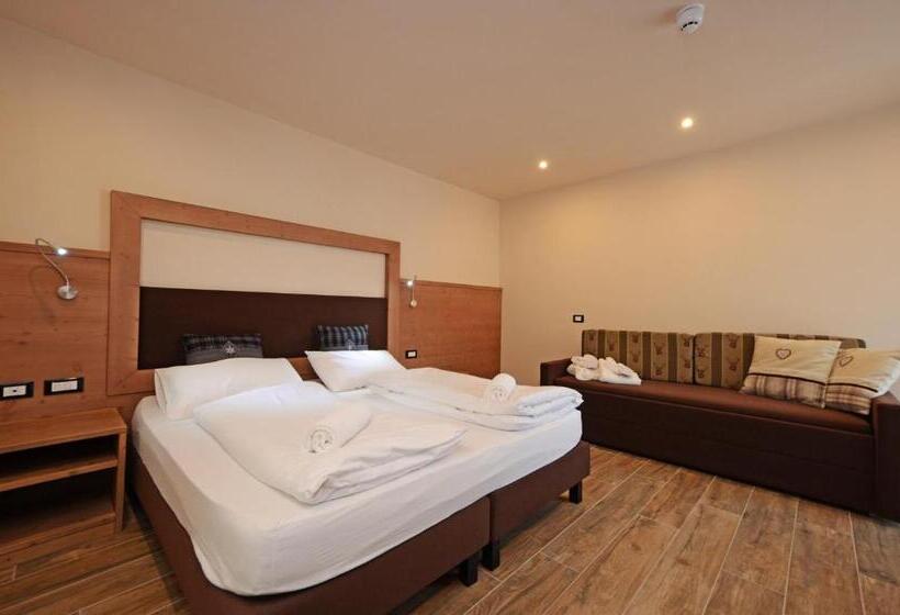 标准三人间, Park Hotel Avisio