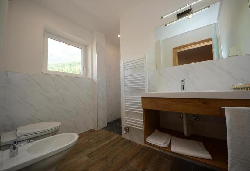 חדר סטנדרט לשלושה, Park Hotel Avisio