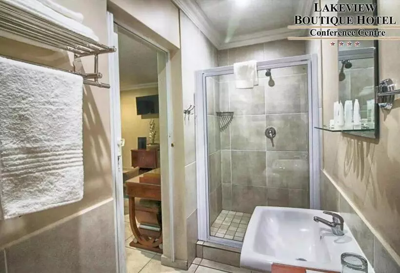 キングサイズベッドのデラックスルーム, Lakeview Boutique Hotel & Conference Center