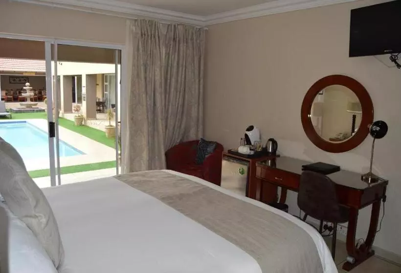 キングサイズベッドのデラックスルーム, Lakeview Boutique Hotel & Conference Center