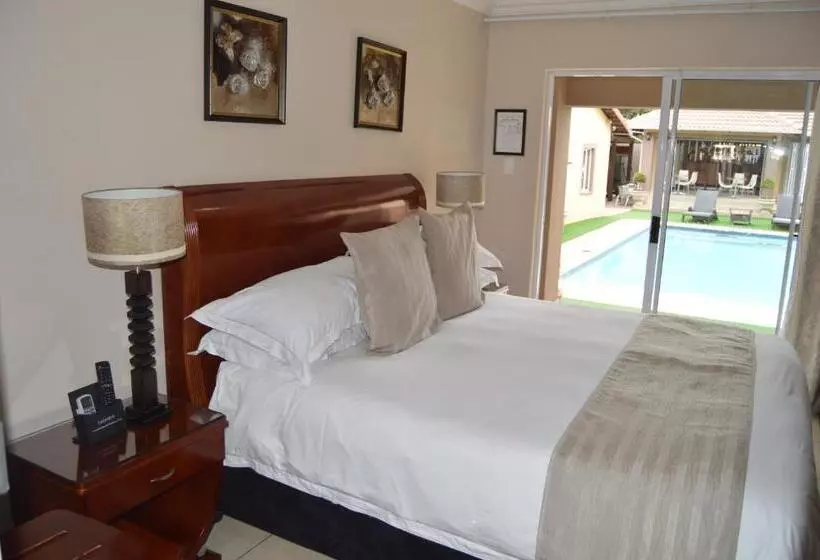 キングサイズベッドのデラックスルーム, Lakeview Boutique Hotel & Conference Center
